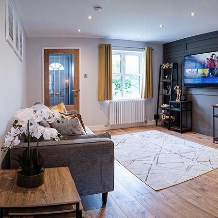 Two Bed Home In Портисхед Экстерьер фото
